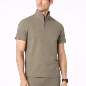 Scrub Cuello Alto Redondo con Zipper  | Ropa Médica Moderna